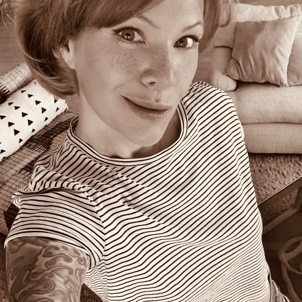 Meet your Posher, Jenn
